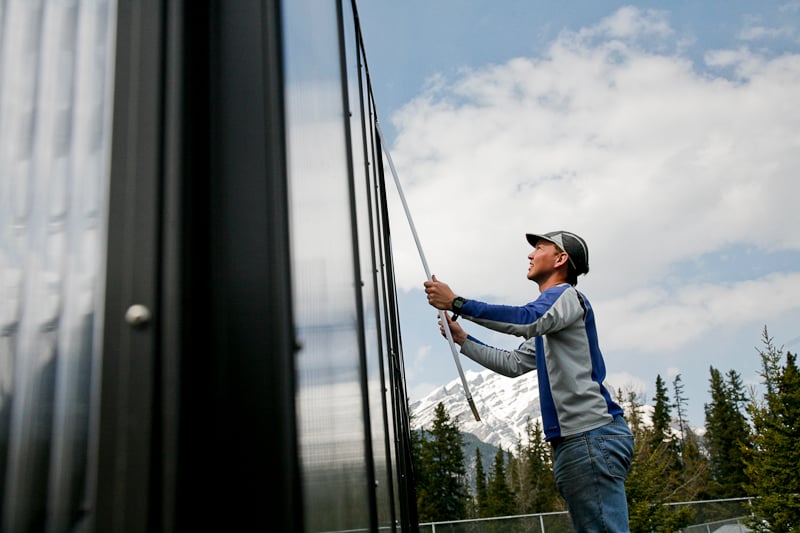 Installing glazing